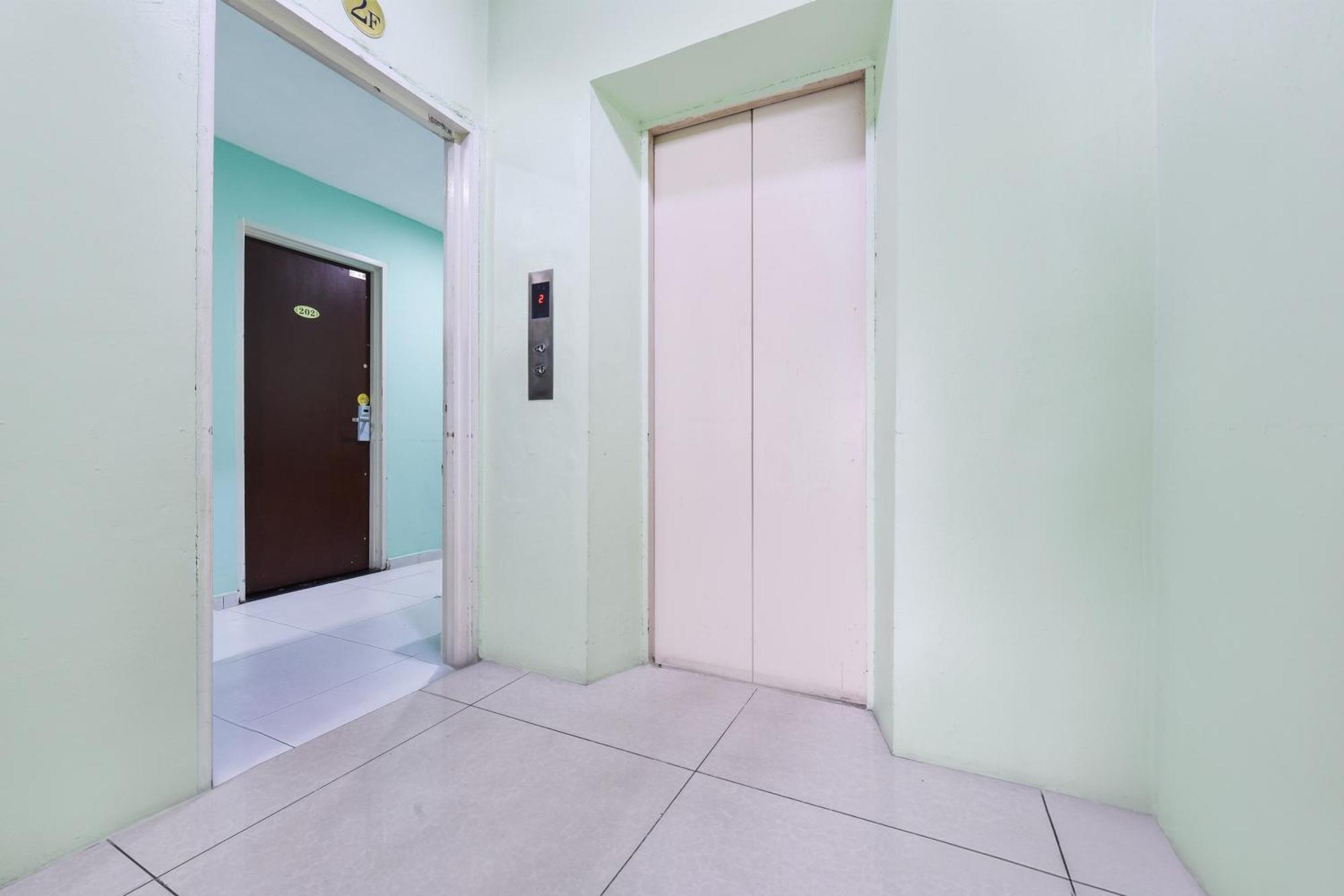 Hotel O G Home Hotel, Kota Bharu, Kelantan. المظهر الخارجي الصورة