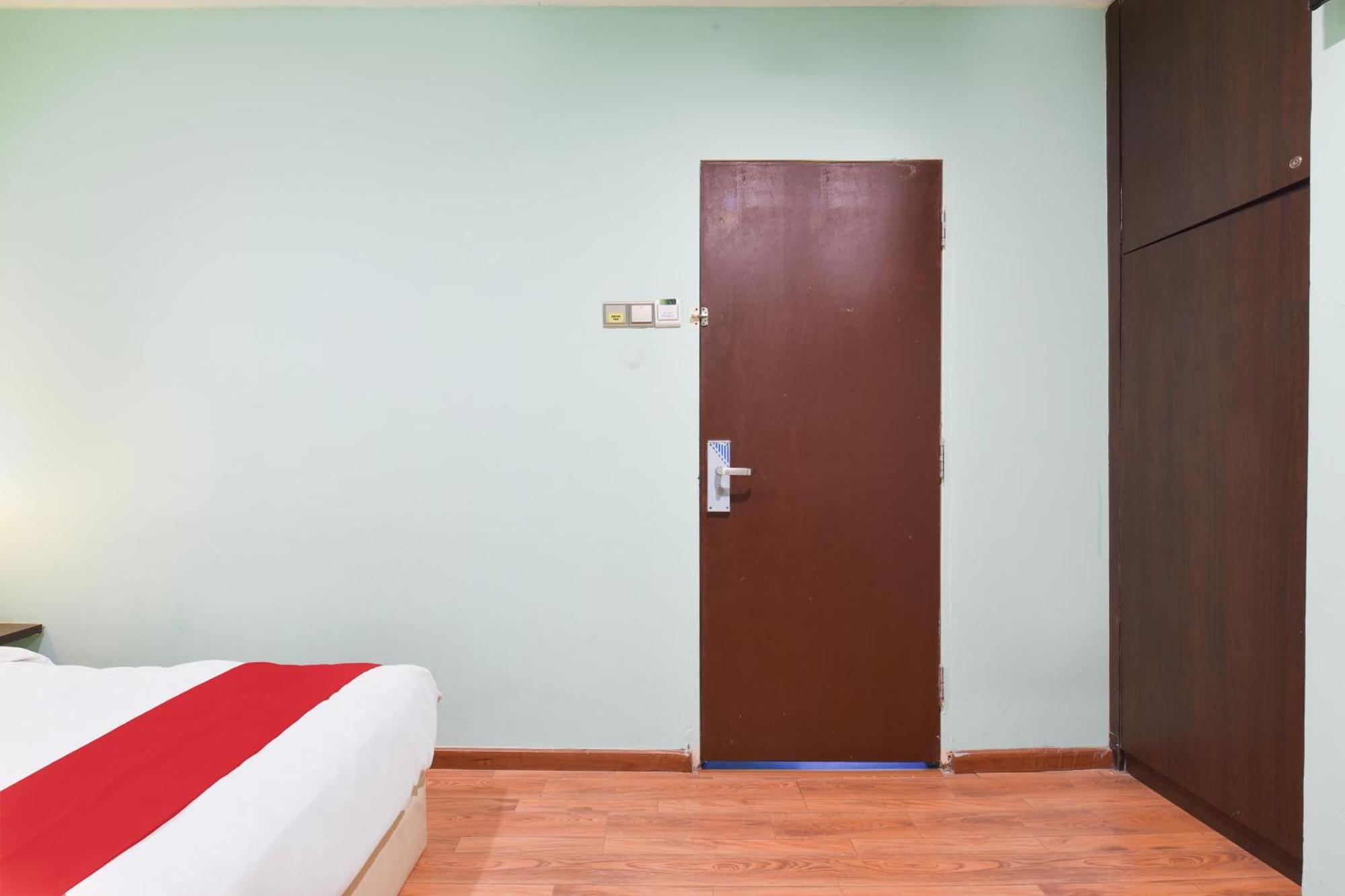 Hotel O G Home Hotel, Kota Bharu, Kelantan. المظهر الخارجي الصورة
