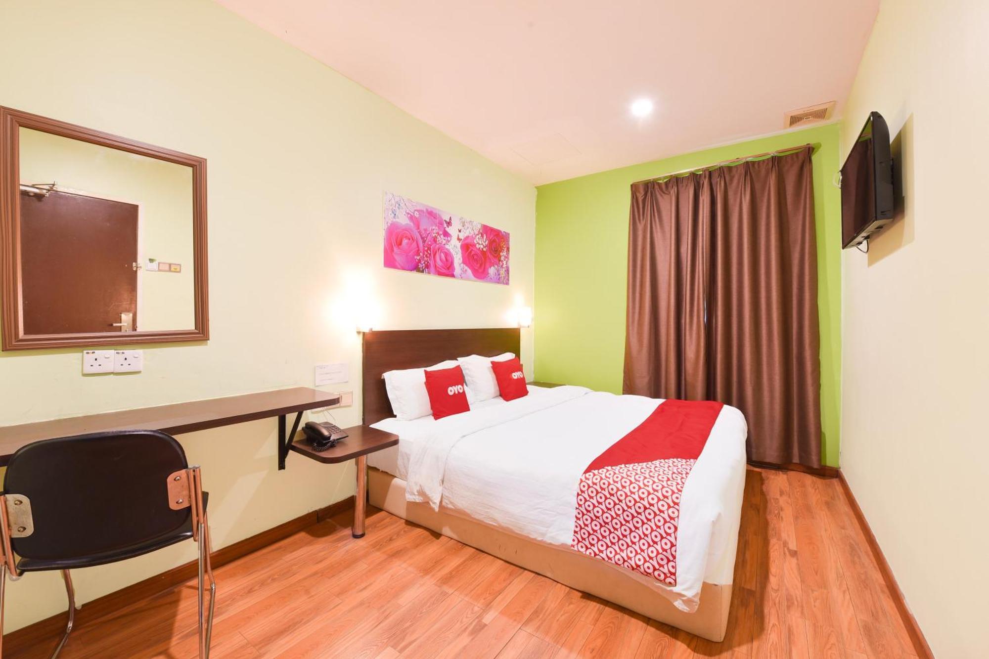 Hotel O G Home Hotel, Kota Bharu, Kelantan. المظهر الخارجي الصورة